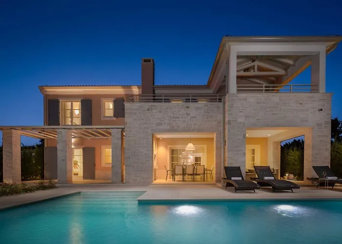 Divine By Ilc Villa